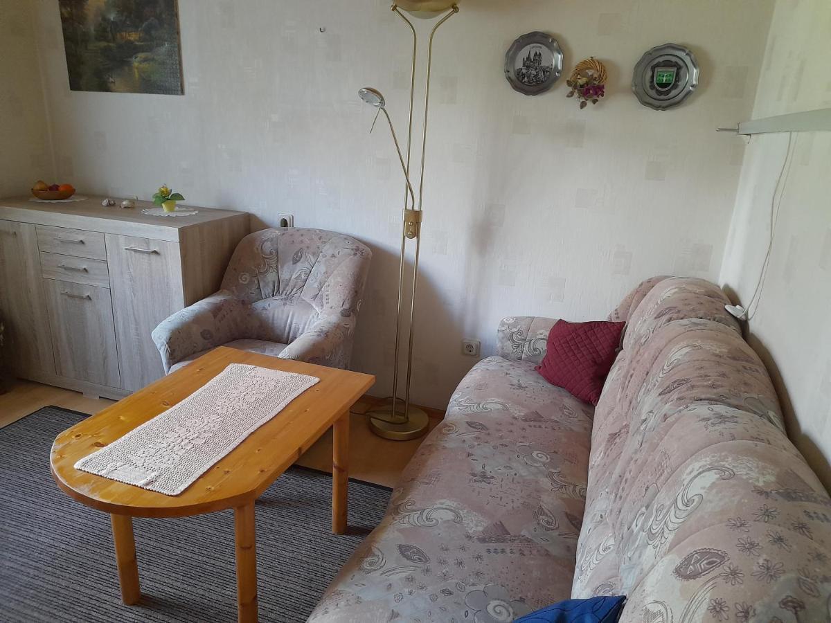 Ferienwohnung Woelbert Altendiez Dış mekan fotoğraf